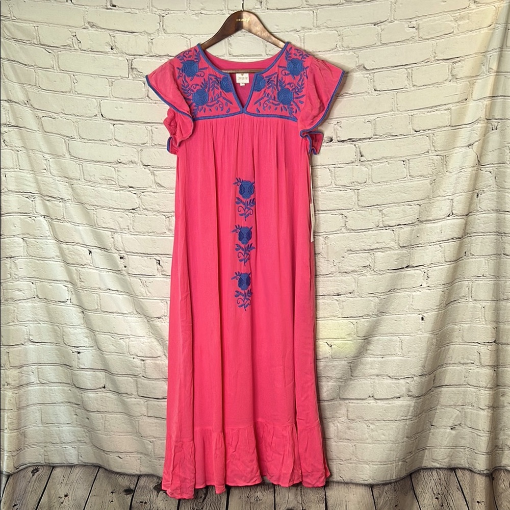 J. Marie Pink & Blue Embroidered Flutter Sleeve Maxi Dress Size Small Brand New